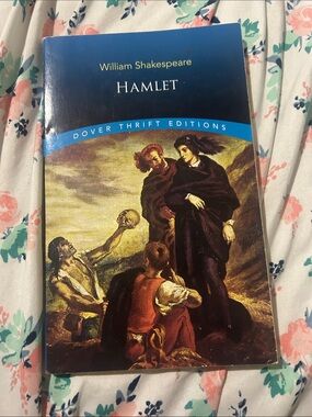 Hamlet by William Shakespeare - Blue Cover